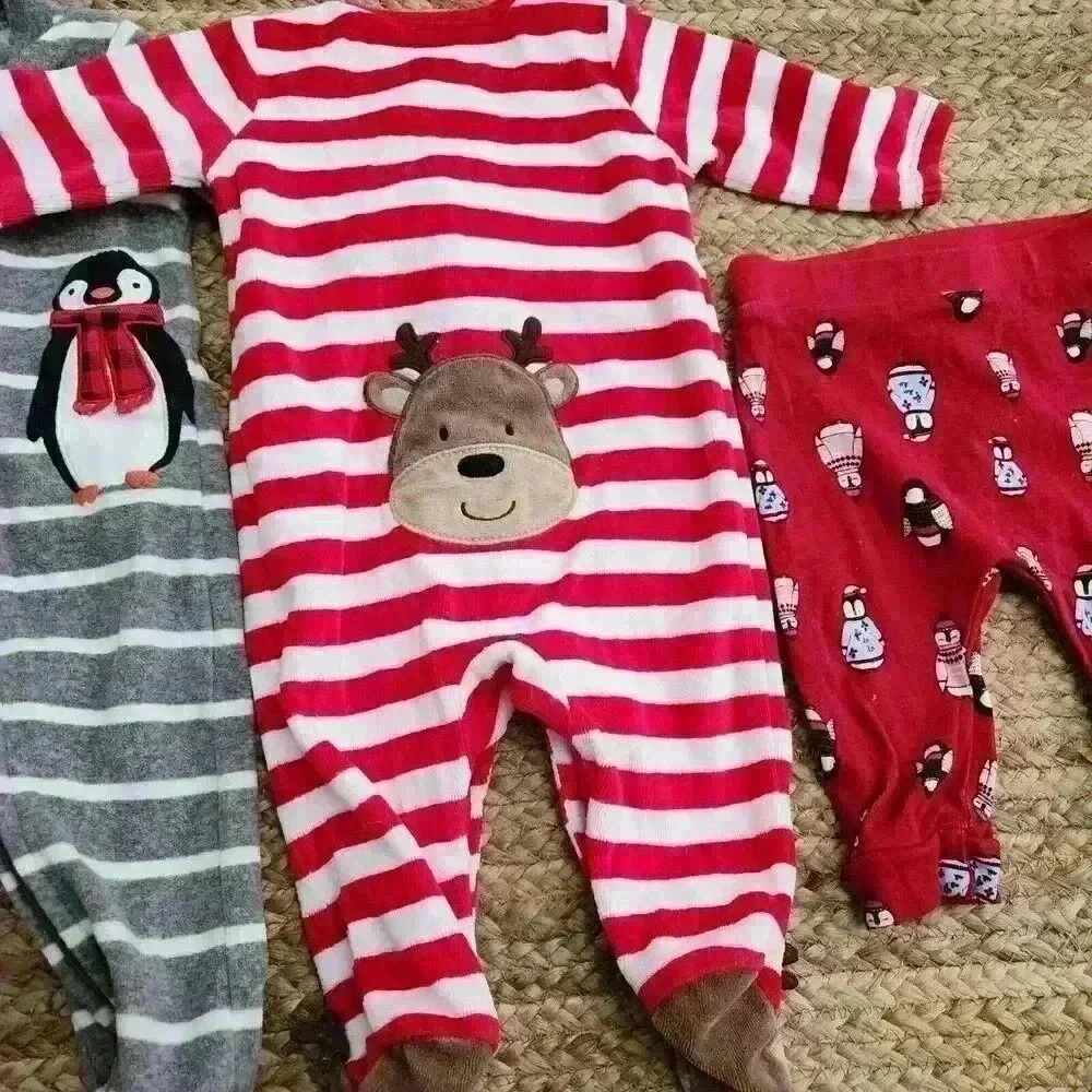 Baby Christmas Holiday Pajama Bundle 3-6months Unisex‎